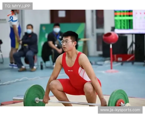 举重训练课程结合青少年成长需求制定,举重教育 举重训练课程结合青少年成长需求制定,举重教育